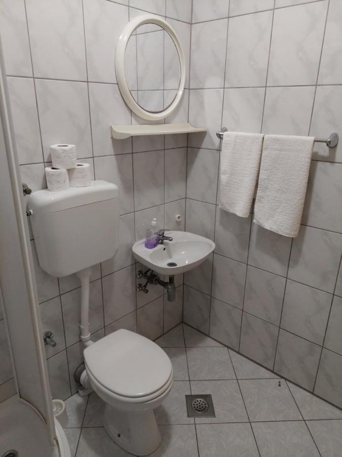 נאום Apartments Menalo מראה חיצוני תמונה
