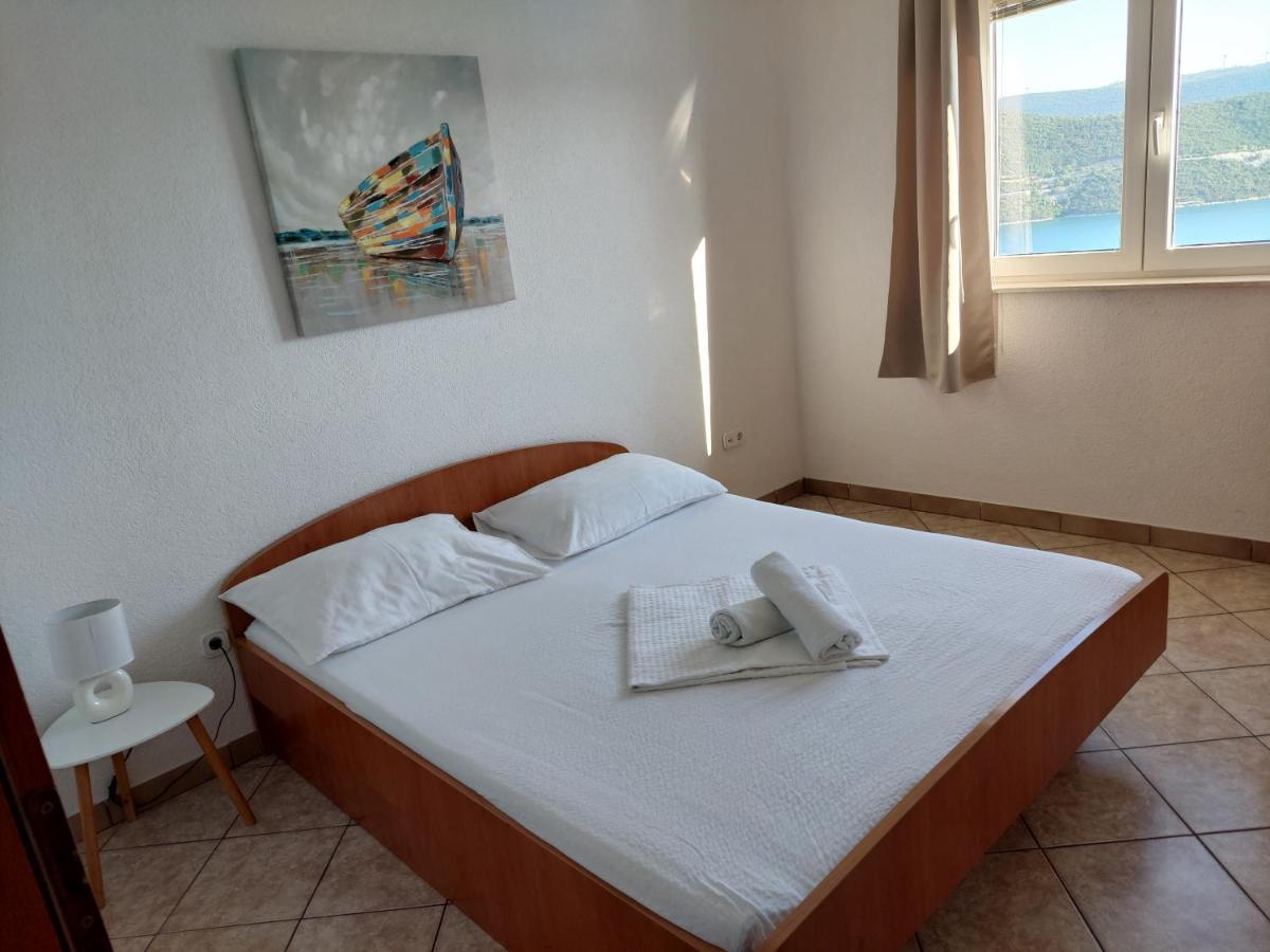 נאום Apartments Menalo מראה חיצוני תמונה